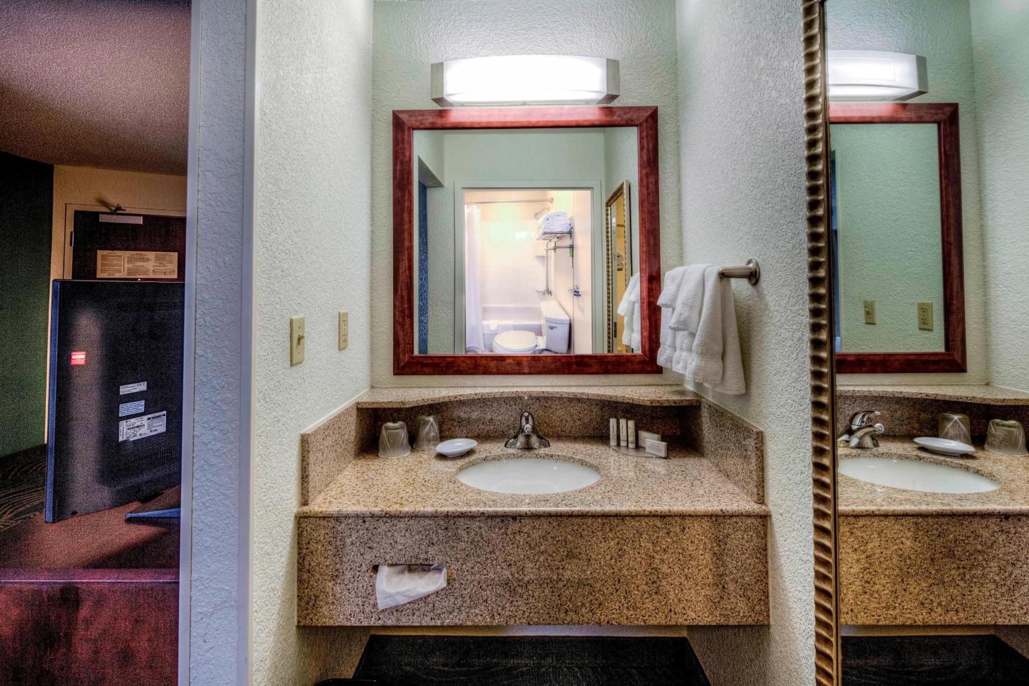 Springhill Dayton South/miamisburg Hotel